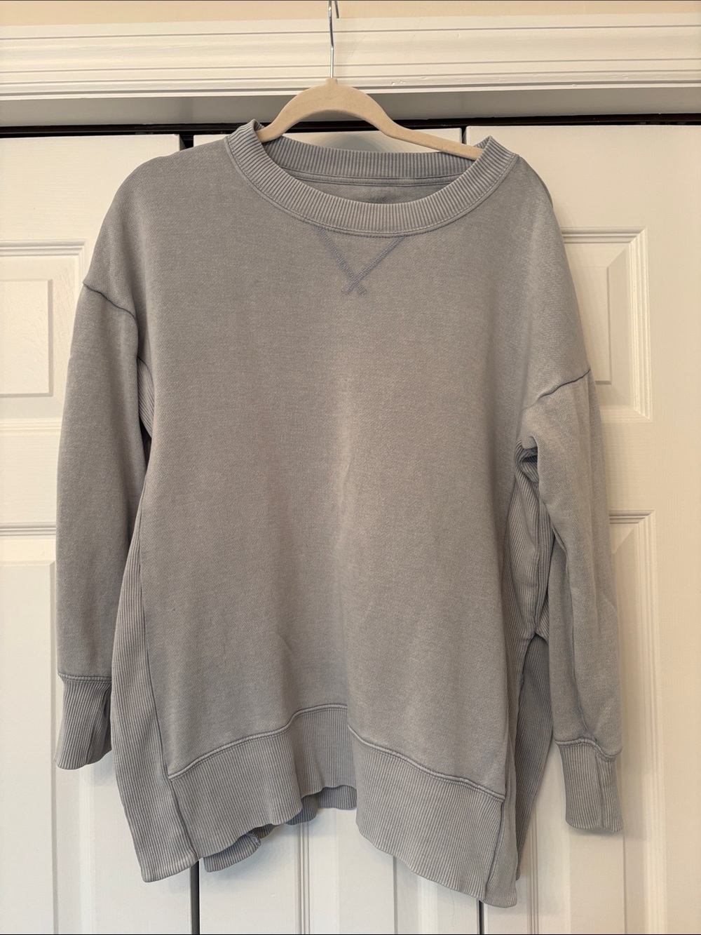 Aerie Women’s Oversized Crewneck Sweatshirt - Light Gray/Blue